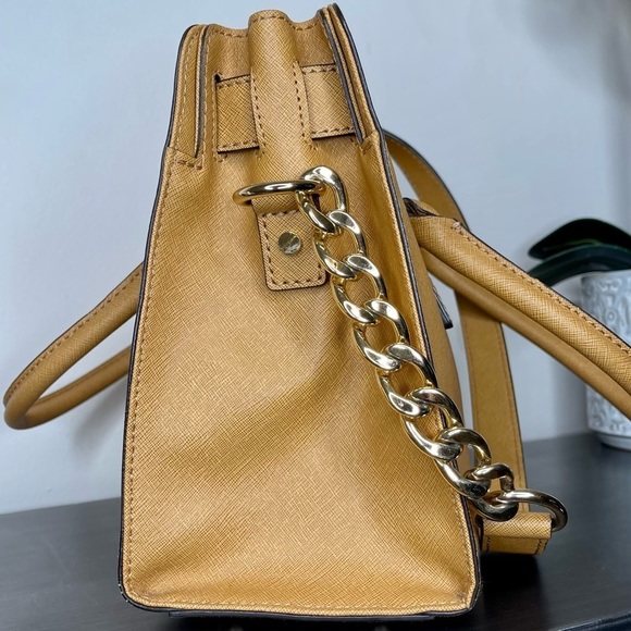 Michael Kors Hamilton Saffiano Leather Satchel - Picture 4 of 15